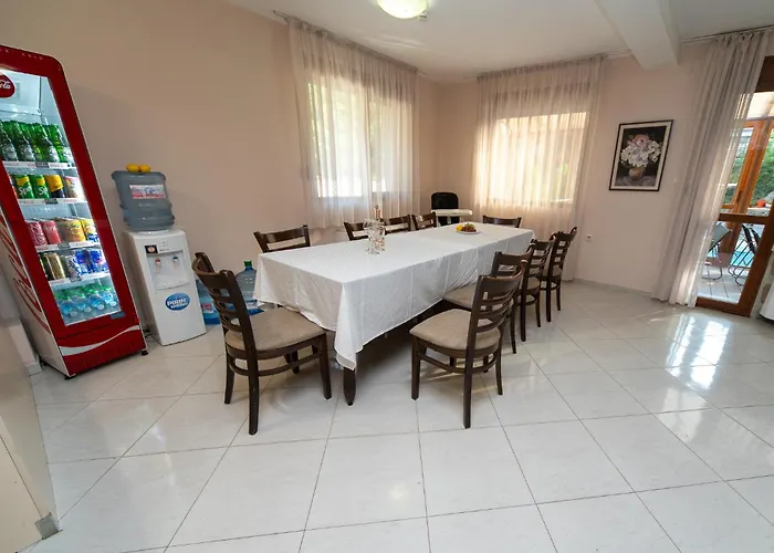 Guest house Drecheva 2*